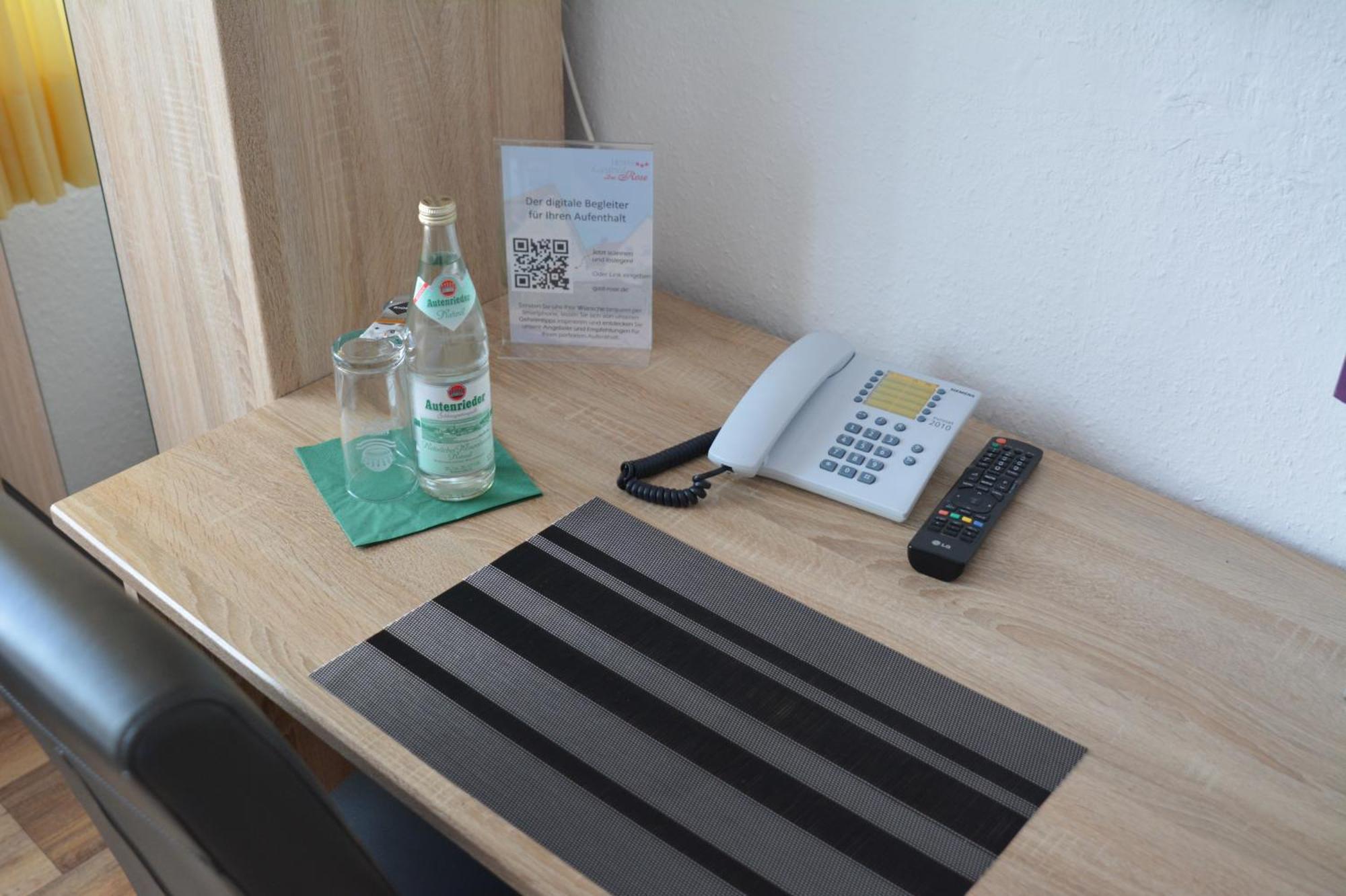 Hotel-Gasthof Zur Rose Weißenhorn 部屋 写真