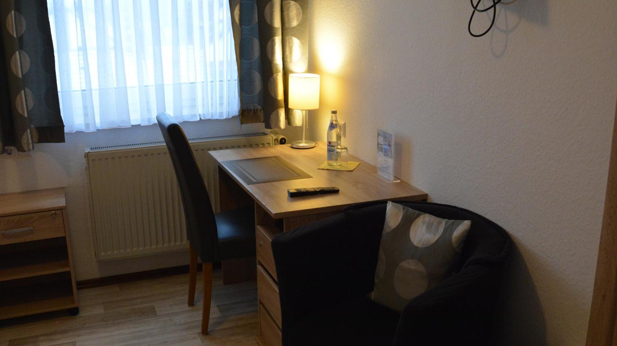 Hotel-Gasthof Zur Rose Weißenhorn 部屋 写真