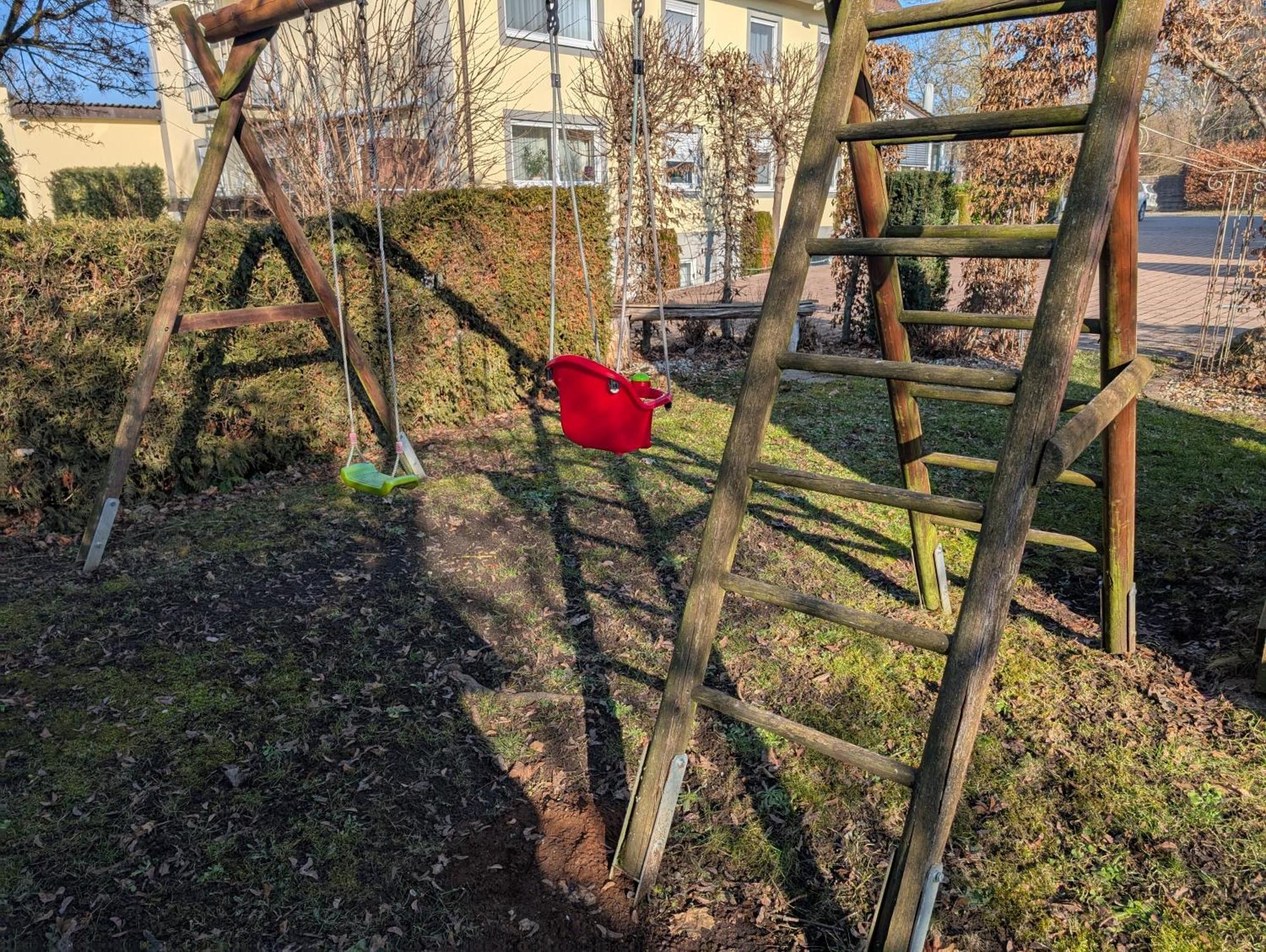 Hotel-Gasthof Zur Rose Weißenhorn エクステリア 写真